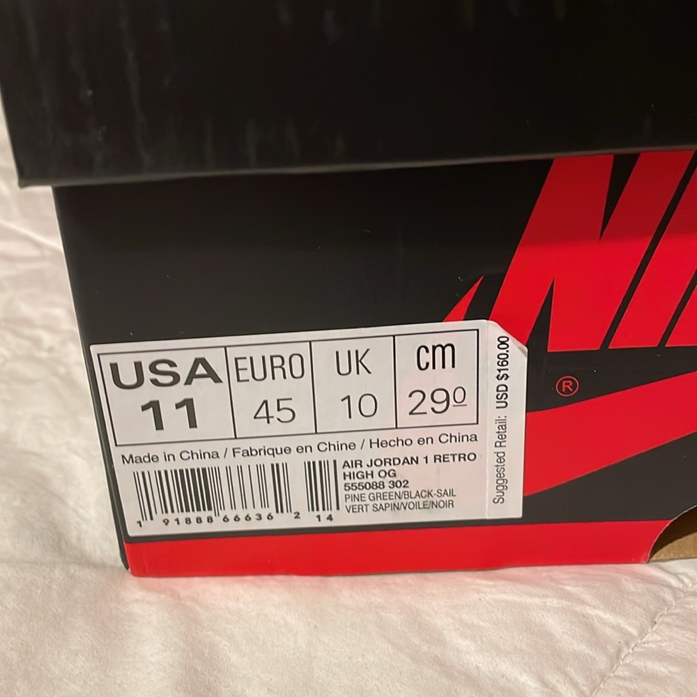Jordan 1 High Pine Green - Picture 8 of 8